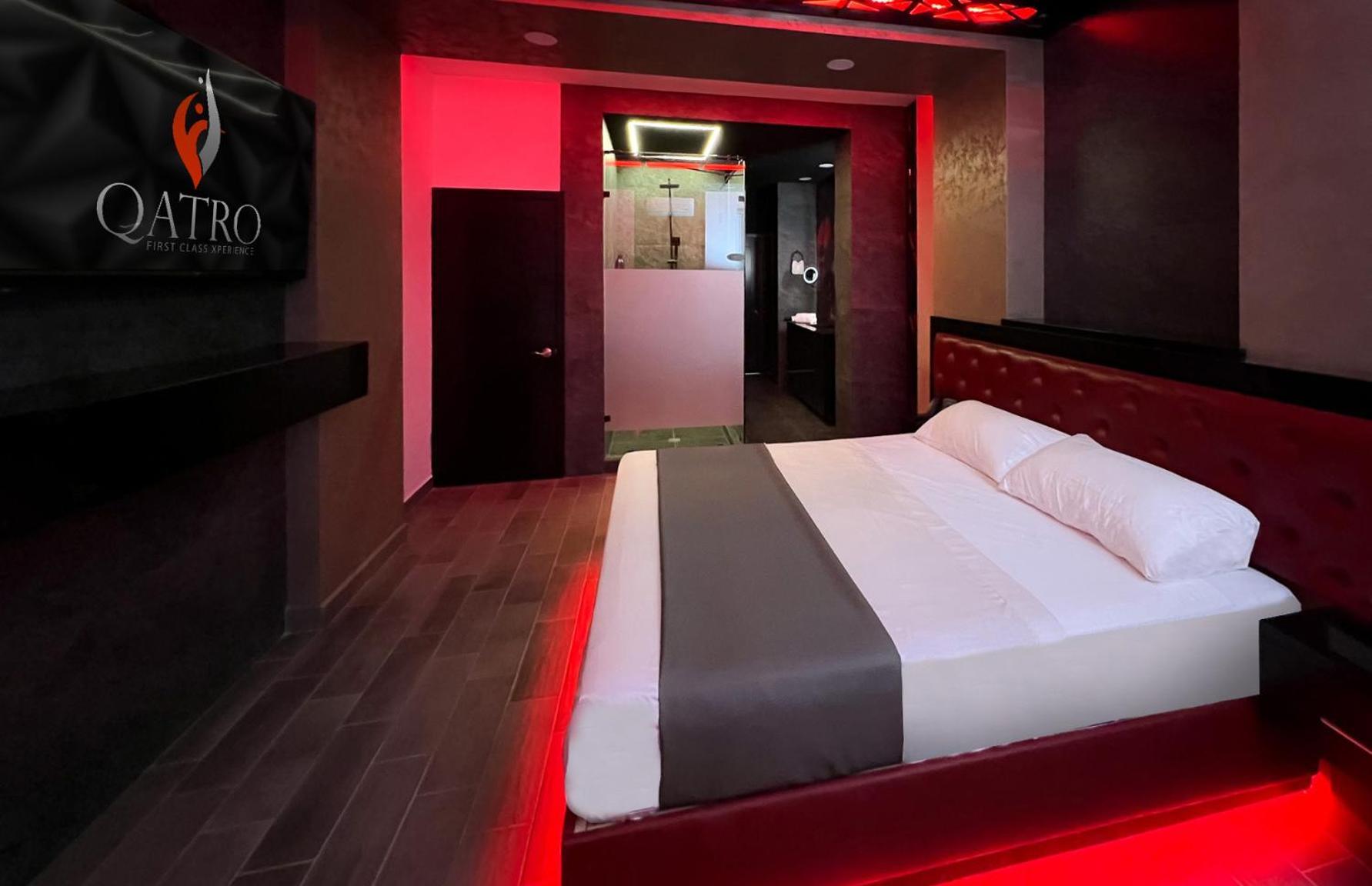 Motel Boutique Qatro Ensenada Luaran gambar