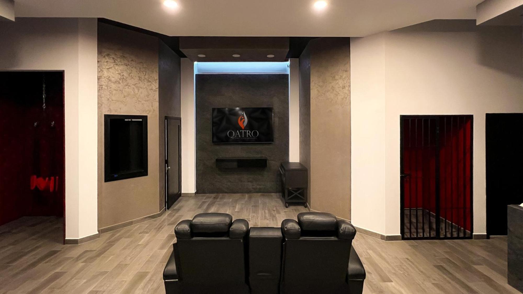 Motel Boutique Qatro Ensenada Luaran gambar