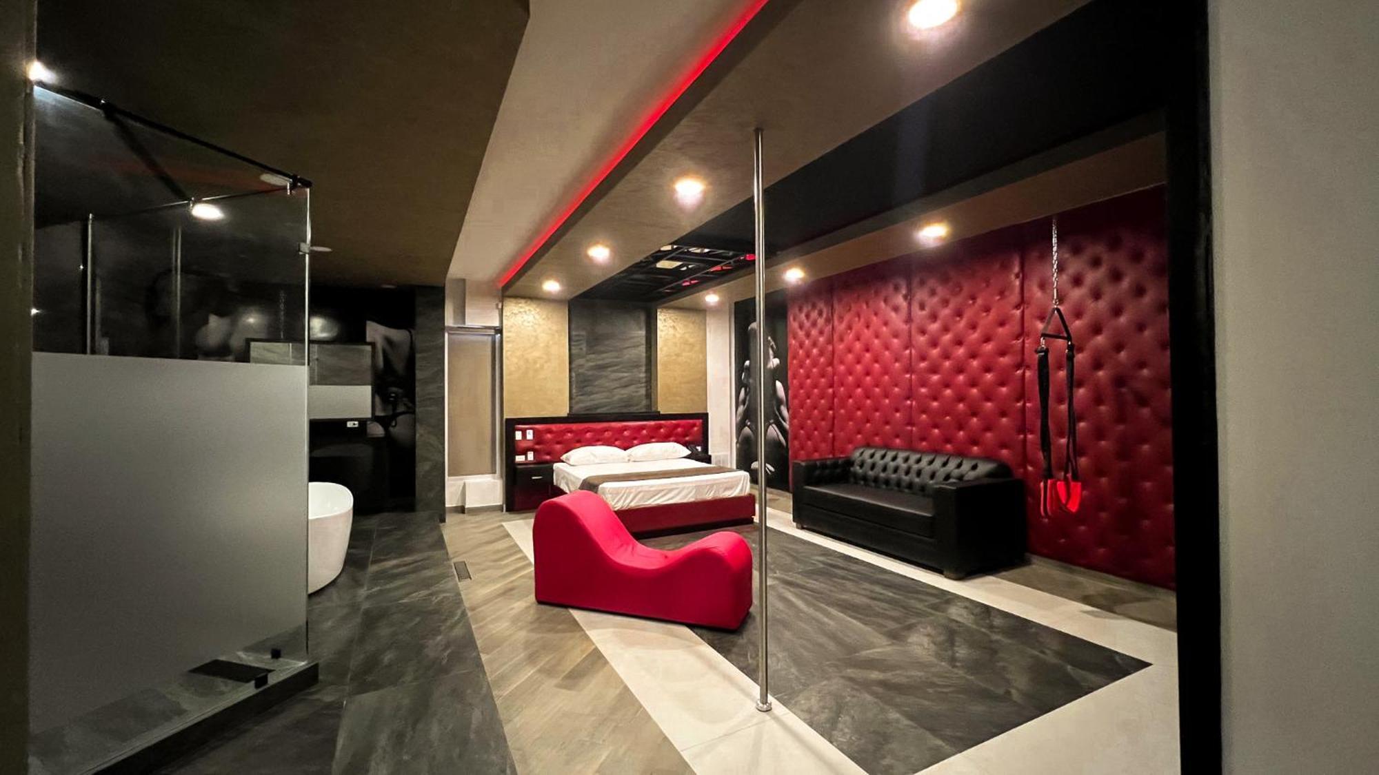 Motel Boutique Qatro Ensenada Luaran gambar